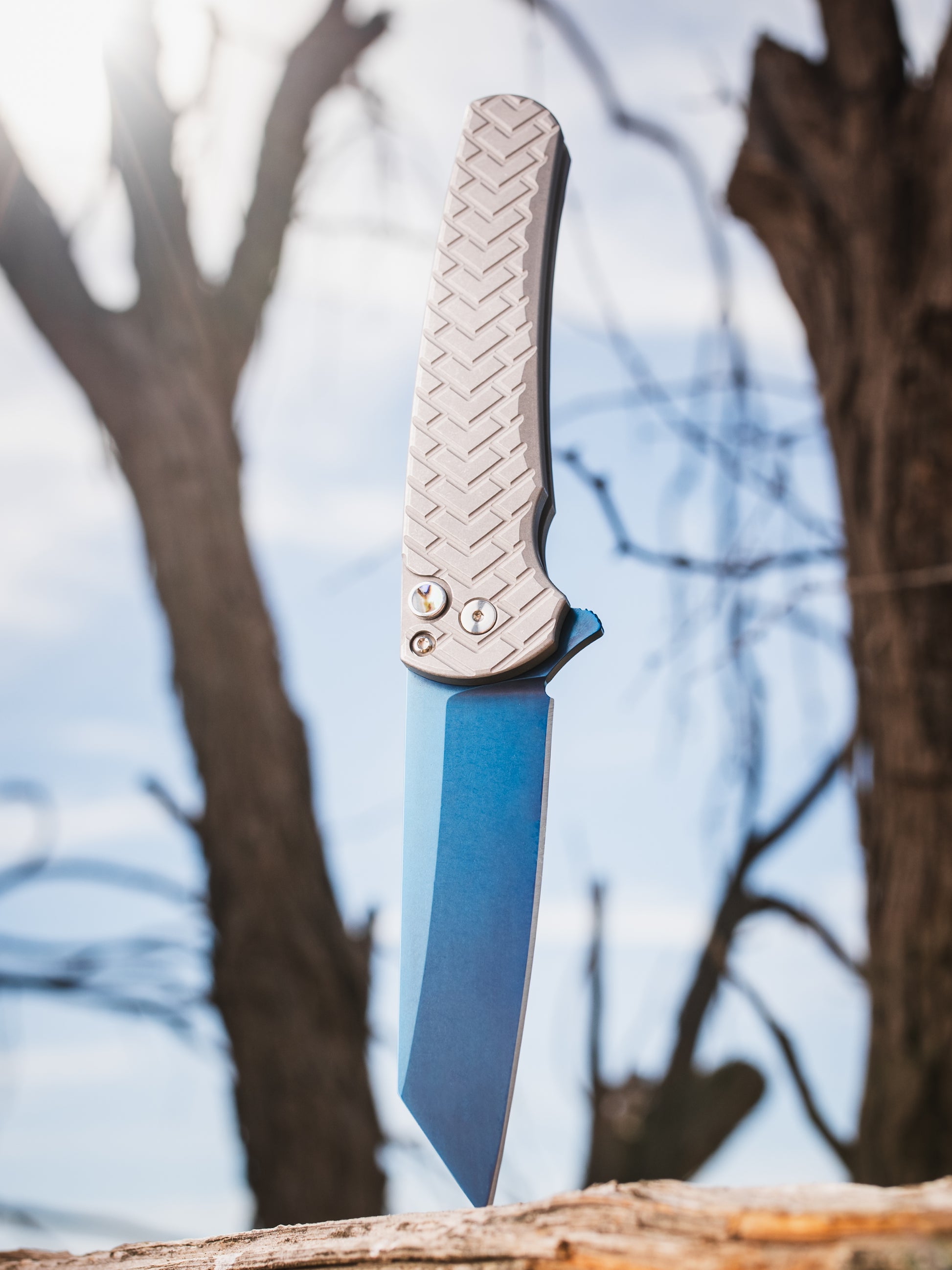 Pro-Tech-Pro-Tech Custom Malibu (2026 Malibu Custom 002) Blade Show Texas 2026 Exclusive Malibu - Stonewashed "Tread" Textured 17-4 Heat Treated Steel Handle - Sapphire Blue Magnacut Reverse Tanto Blade - Abalone Button - Satin Hardware /40-2-Urban Cutlery
