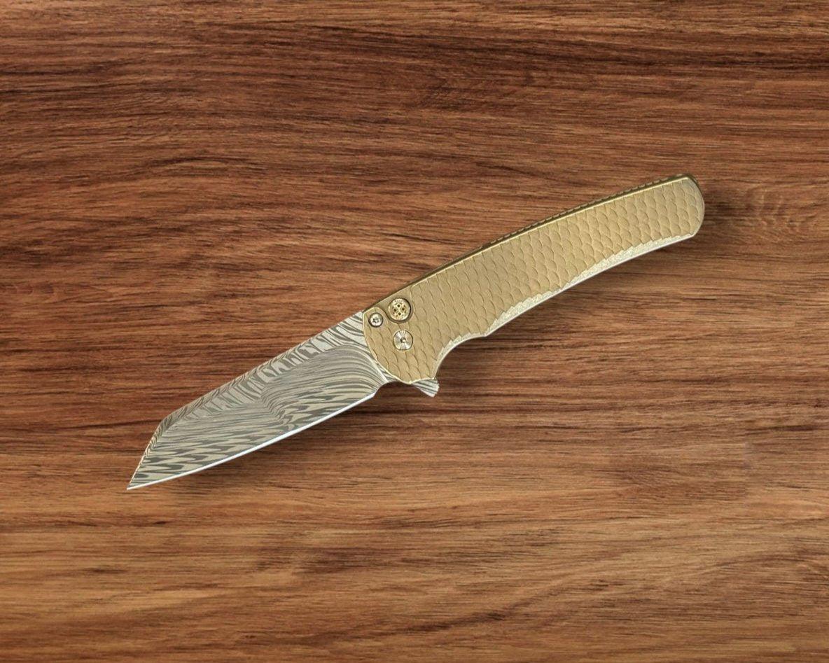 Pro-Tech-Pro-Tech Custom Malibu Blade Show Atlanta 2024 Exclusive Malibu - Distressed A1Bronze "Dragon Scale" Handle - Mike Irie Compound Hand Ground DAMASTEEL Reverse Tanto Blade - Mosaic Pin Push Button - Blue Titanium Clip /60-2-Urban Cutlery
