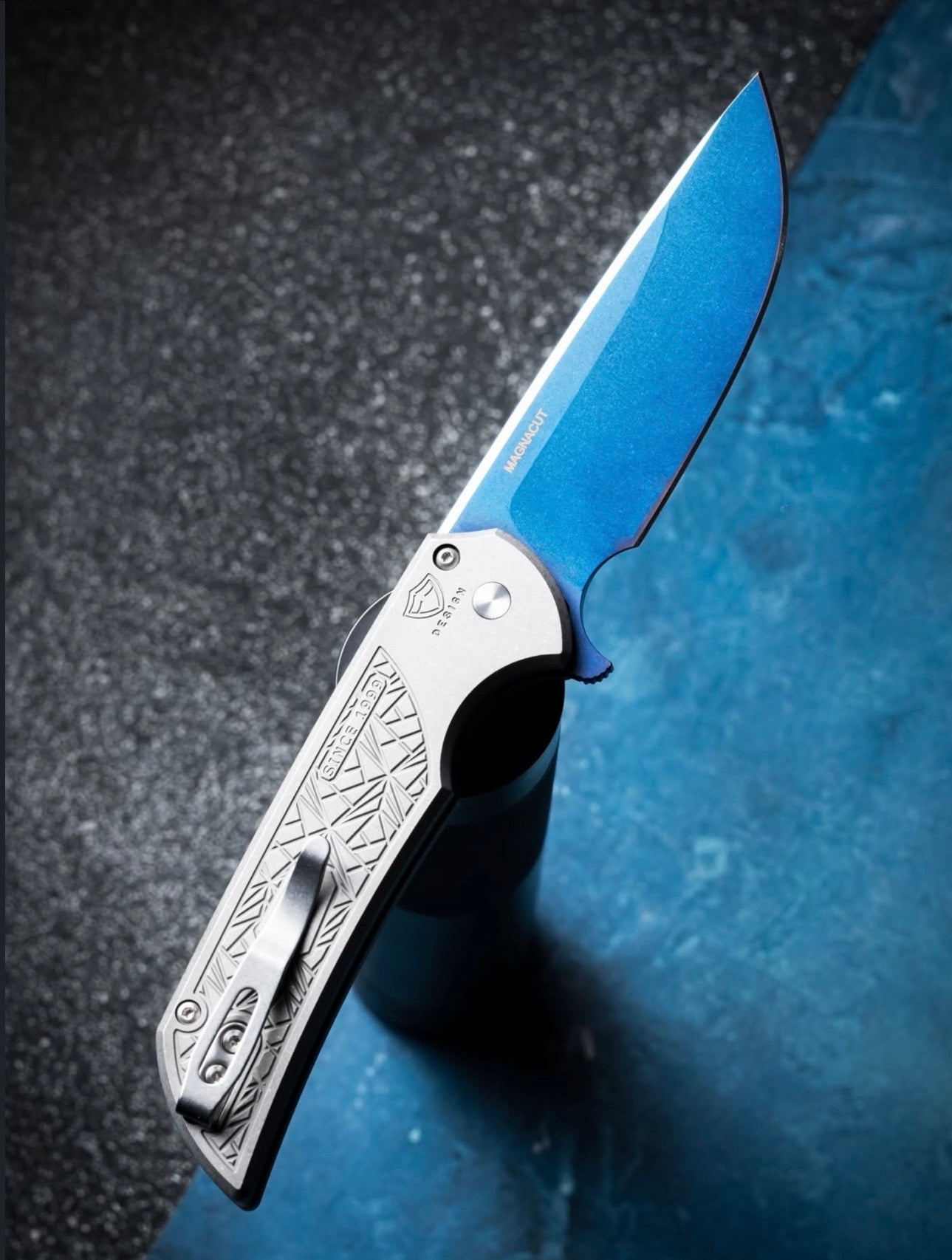 Pro-Tech-Pro-Tech Custom Mordax Blade Show Texas 2026 Exclusive (2026 Mordax Custom 001) - "Nexus" Textured Hardened 17-4 Stainless Steel Handle - Sapphire Blue Magnacut Blade - Abalone Push Button /20-3-Urban Cutlery