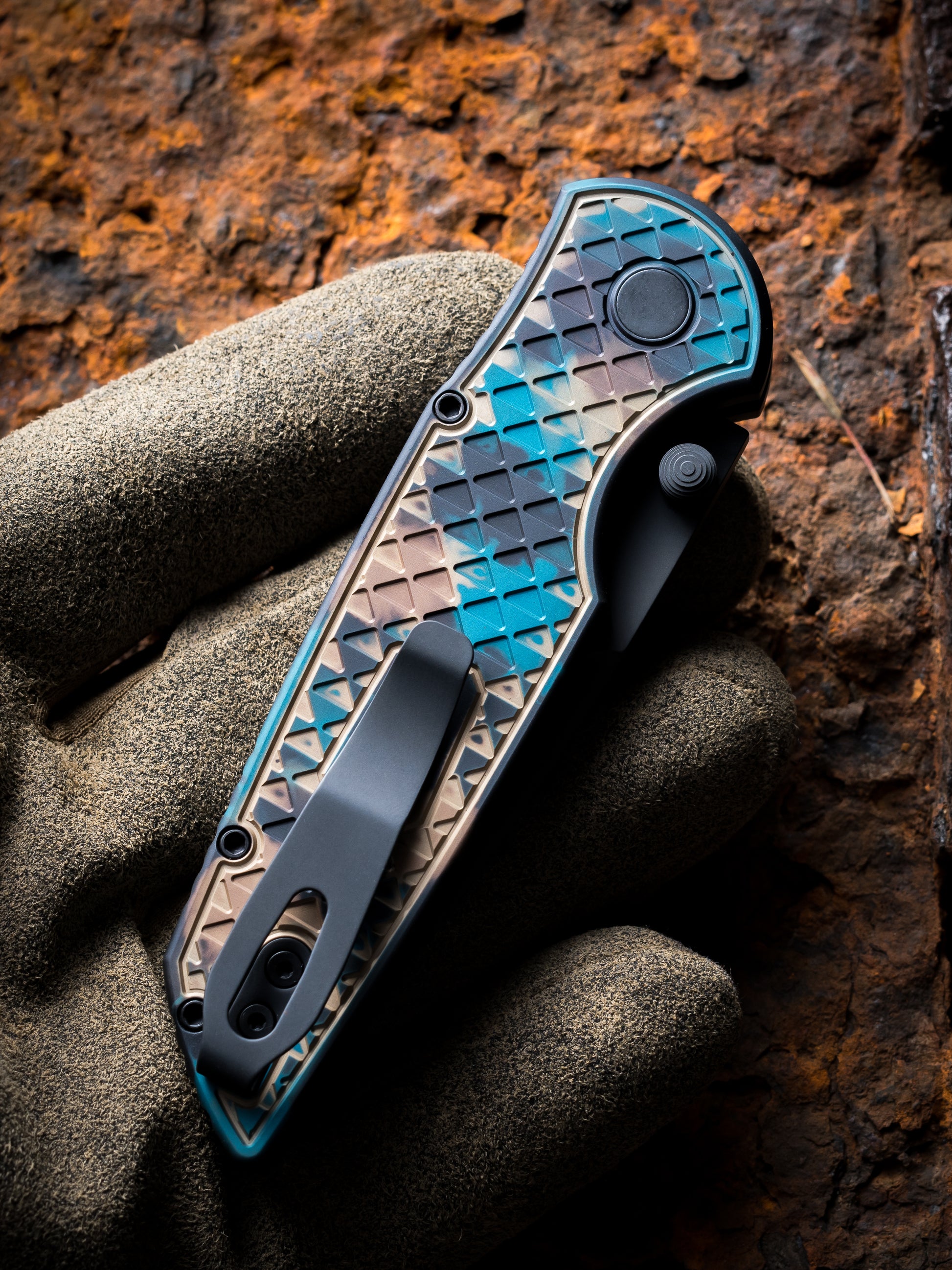 Pro-Tech-Pro-Tech INT106.SHIPWRECK TR-3 INTEGRITY Manual - Relic Textured "Shipwreck" Anodized Handle - DLC Black Magnacut Blade - Black Lip Pearl Button - Black Wide Deep Carry Clip-4-Urban Cutlery