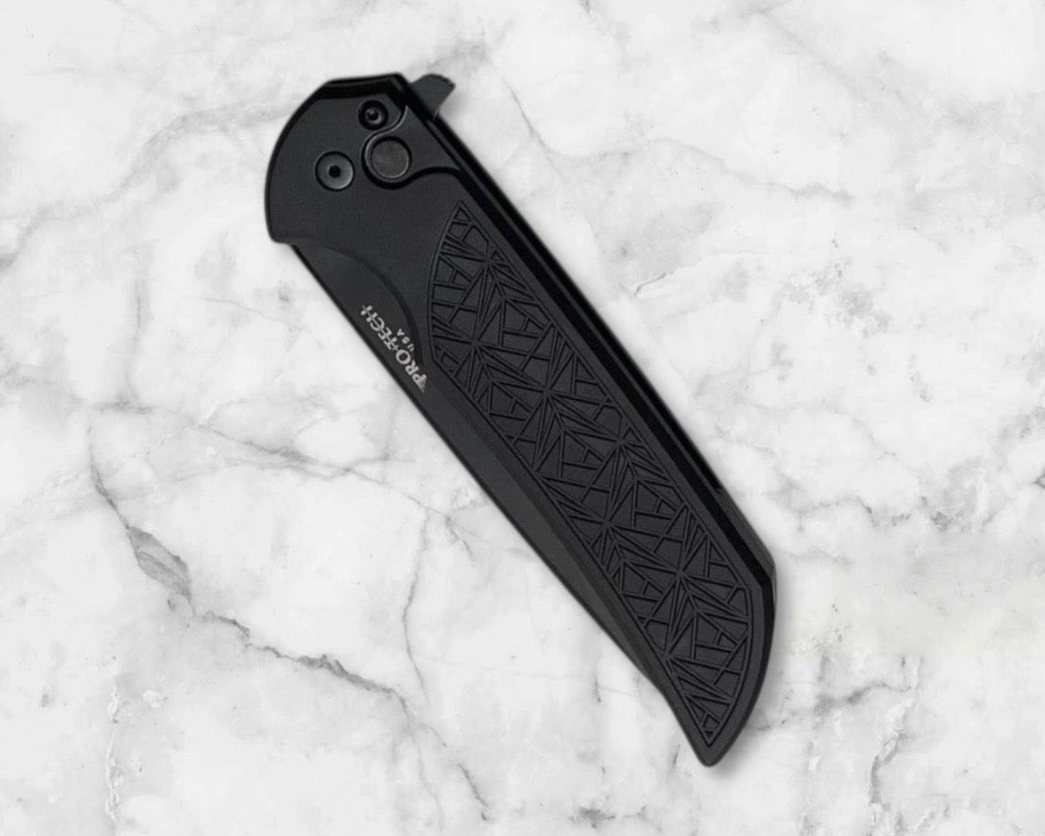 Pro-Tech-Pro-Tech MX106.Nexus Nexus Mordax - "Nexus" Textured Black Handle - DLC Black Magnacut Blade - DLC Black Mini Deep Carry Clip-2-Urban Cutlery