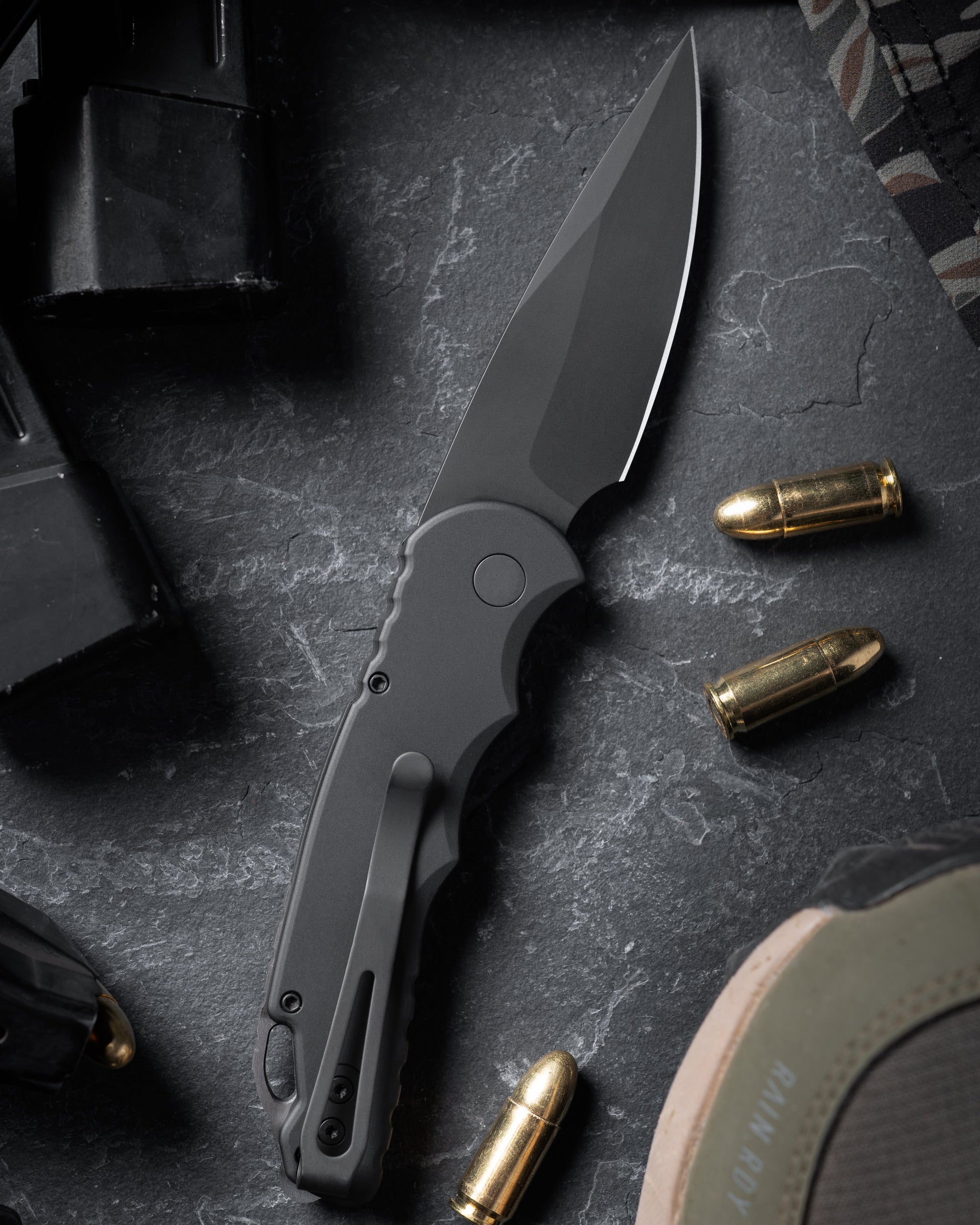 Pro-Tech-Pro-Tech T503 TR-5 AUTO - Black Handle - DLC Black S35VN Blade - Secondary Slide Safety-3-Urban Cutlery