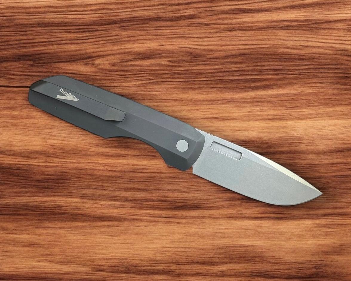 Pro-Tech-Pro-Tech Vero Synapse Auto - Black Aluminum and Micarta Handle - Stonewash Magnacut Blade - Blasted Hardware - Black Signature Vero Clip-3-Urban Cutlery