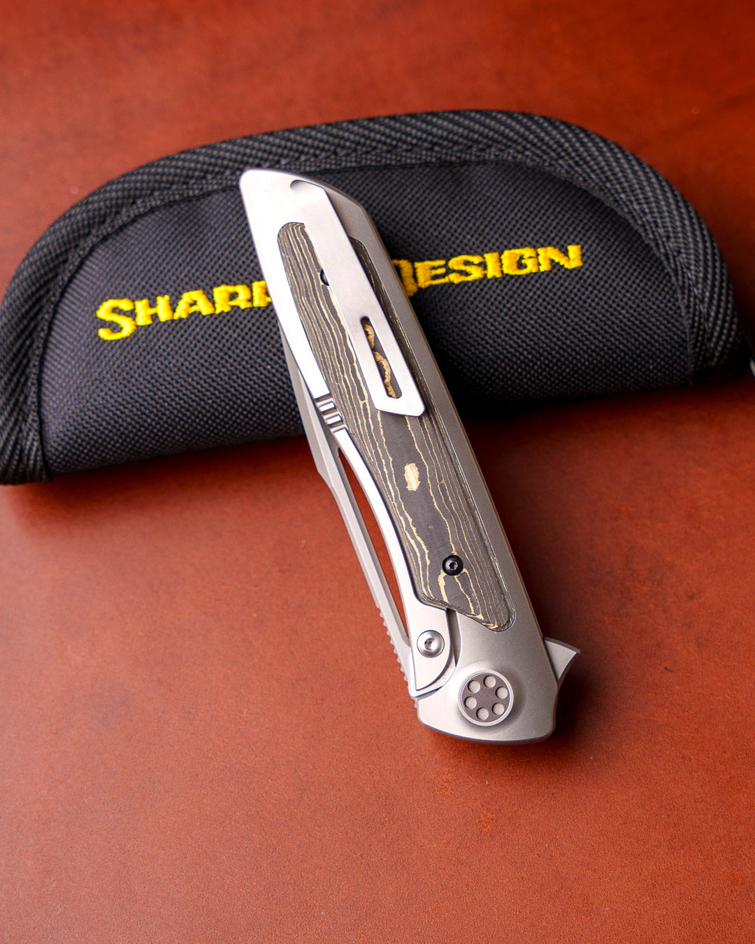 Sharp by Design T10 – FC Gold Camo Inlay Handles - Slotted Blade