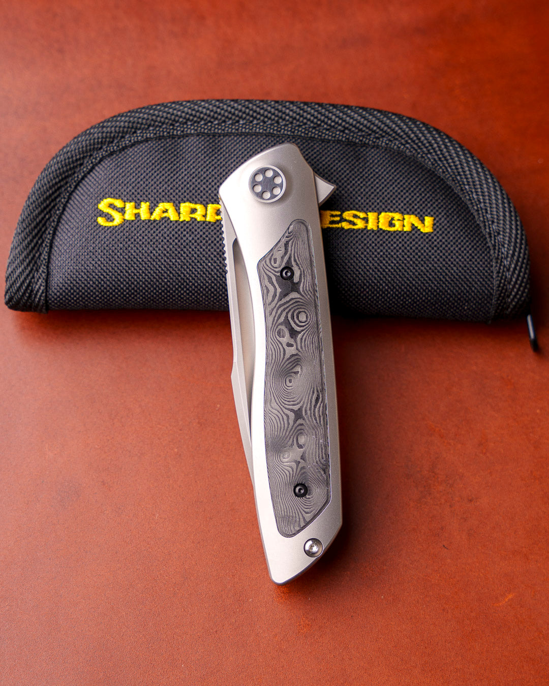 Sharp by Design T10 – FC Black Dunes Inlay Handles