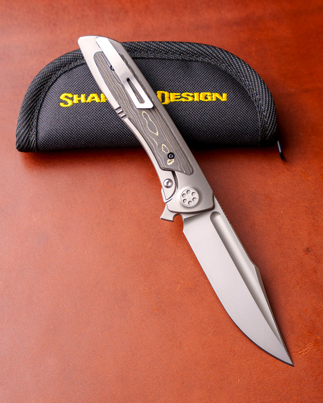 Sharp by Design T10 – FC Gold Camo Inlay Handles