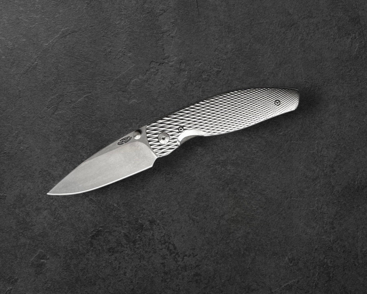 Three Rivers Mfg.-Three Rivers Mfg. (TRM) Atom - 3D Contoured Titanium LIZARD SKIN Handles - 20CV Blade-2-Urban Cutlery