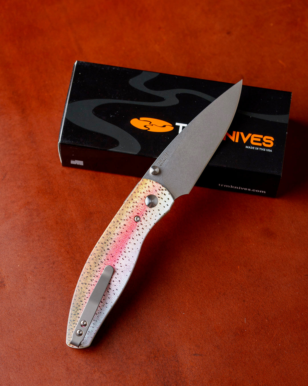 Three Rivers Mfg.-Three Rivers Mfg. (TRM) Atom - DEALER EXCLUSIVE - RAINBOW TROUT G10 Contoured Handles - MagnaCut Blade-2-Urban Cutlery