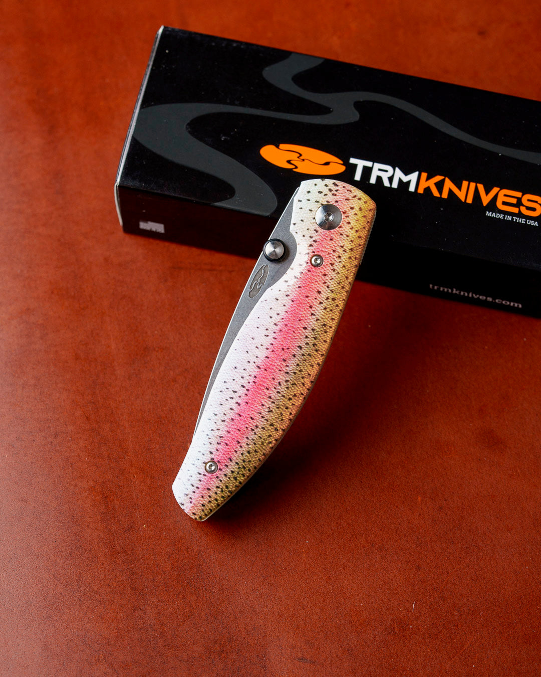 Three Rivers Mfg.-Three Rivers Mfg. (TRM) Atom - DEALER EXCLUSIVE - RAINBOW TROUT G10 Contoured Handles - MagnaCut Blade-3-Urban Cutlery