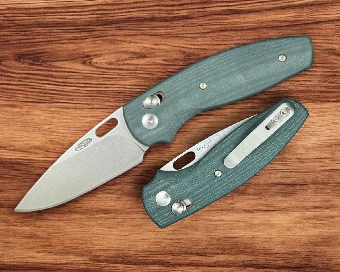 Three Rivers Mfg.-Three Rivers Mfg. (TRM) Bulldog - DEALER EXCLUSIVE - FOREST GREEN G10 3D Handles - 20CV Blade-1-Urban Cutlery