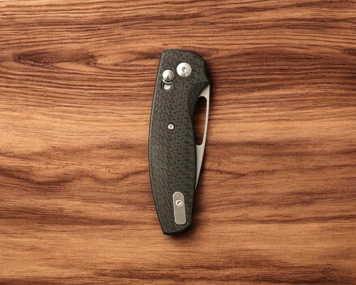 Three Rivers Mfg.-Three Rivers Mfg. (TRM) Bulldog Rev B - CARBON FIBER 3D CONTOURED SMOOTH Handles - 20CV Blade-5-Urban Cutlery