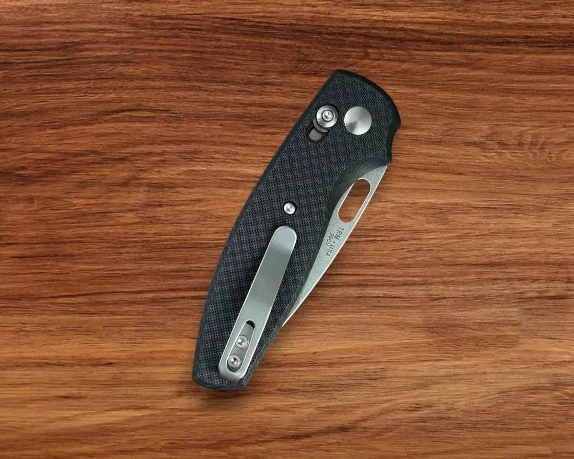 Three Rivers Mfg.-Three Rivers Mfg. (TRM) Bulldog - TEXTURED CARBON FIBER FLAT Handles - 20CV Blade-5-Urban Cutlery