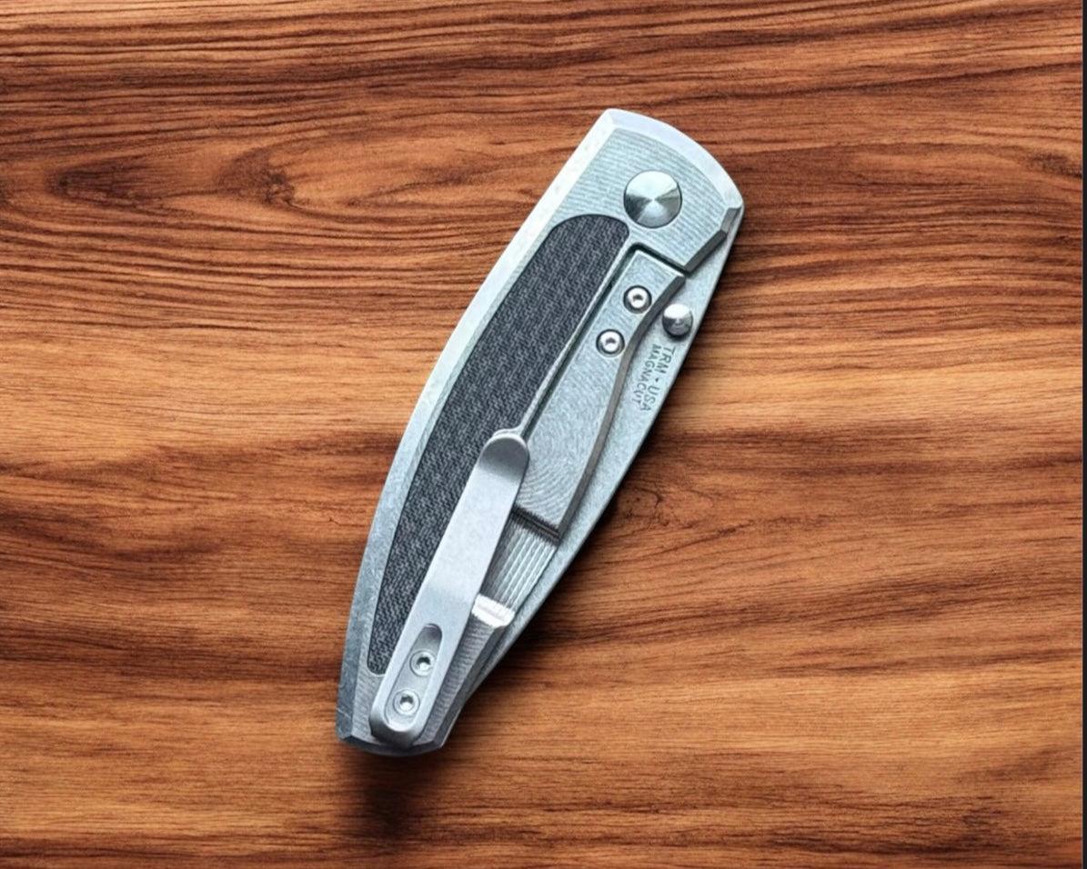 Three Rivers Mfg.-Three Rivers Mfg. (TRM) Neutron 2 FRAME LOCK - SNOW WHITE G10 3D w/ Carbon Fiber Inlay Handles - Magnacut Blade-5-Urban Cutlery