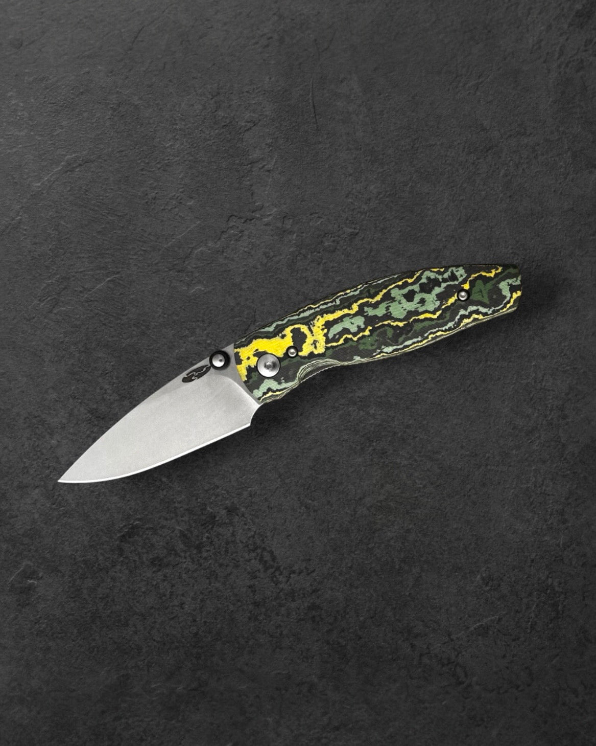 Three Rivers Mfg.-Three Rivers Mfg. (TRM) Neutron 2 - Toxic Storm CARBON FIBER 3D Contoured Handles - MAGNACUT Blade-1-Urban Cutlery