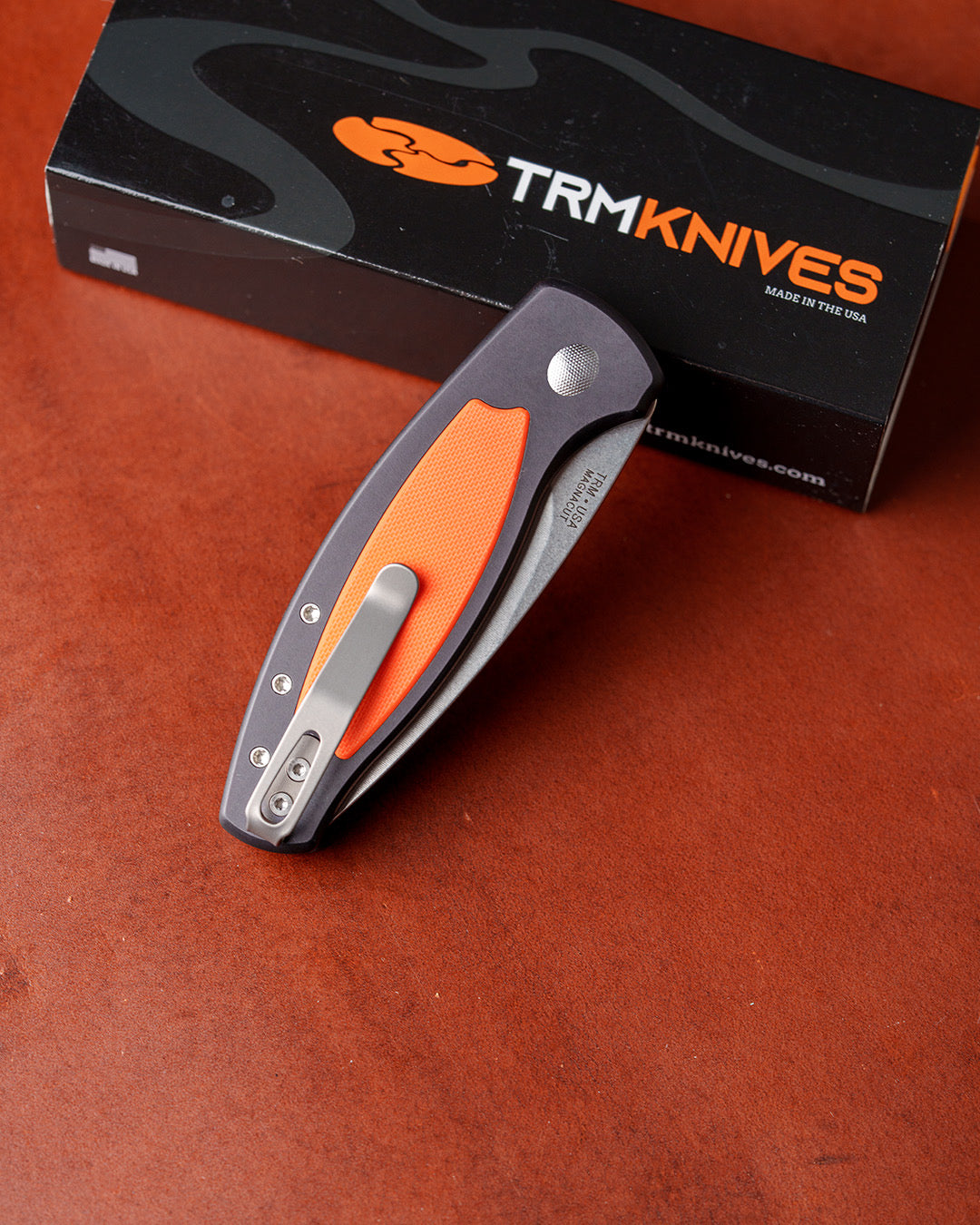 Three Rivers Mfg.-Three Rivers Mfg. (TRM) Pitbull Auto - Aluminum Handles SLEEK w/ Hunter Orange G10 Inlay - MAGNACUT Blade-4-Urban Cutlery