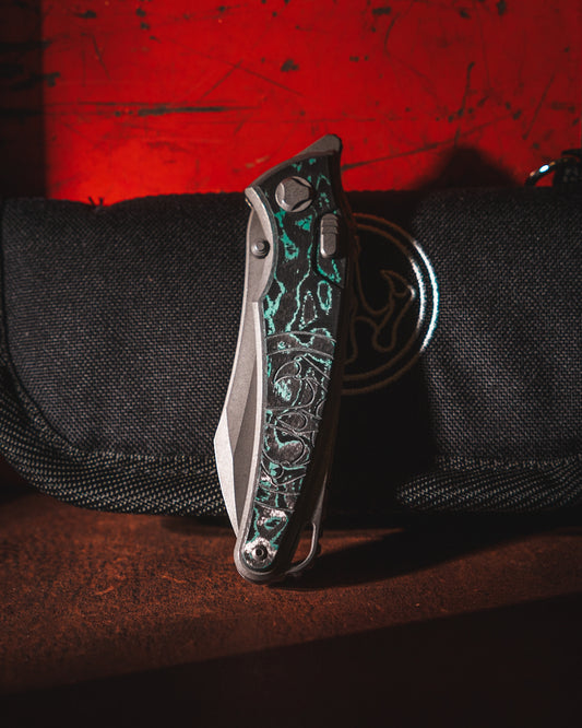 Hawk Knives Talon - Brittany Blue CamoCarbon Handle Inlay - Tumbled M390 Blade