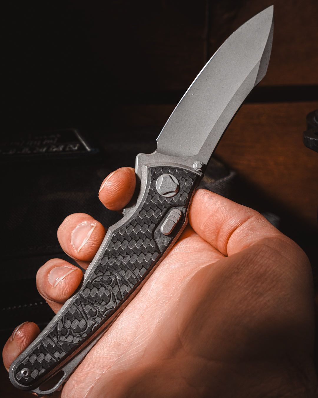 Hawk Knives Talon - Carbon Fiber Handle Inlay - Tumbled M390 Blade