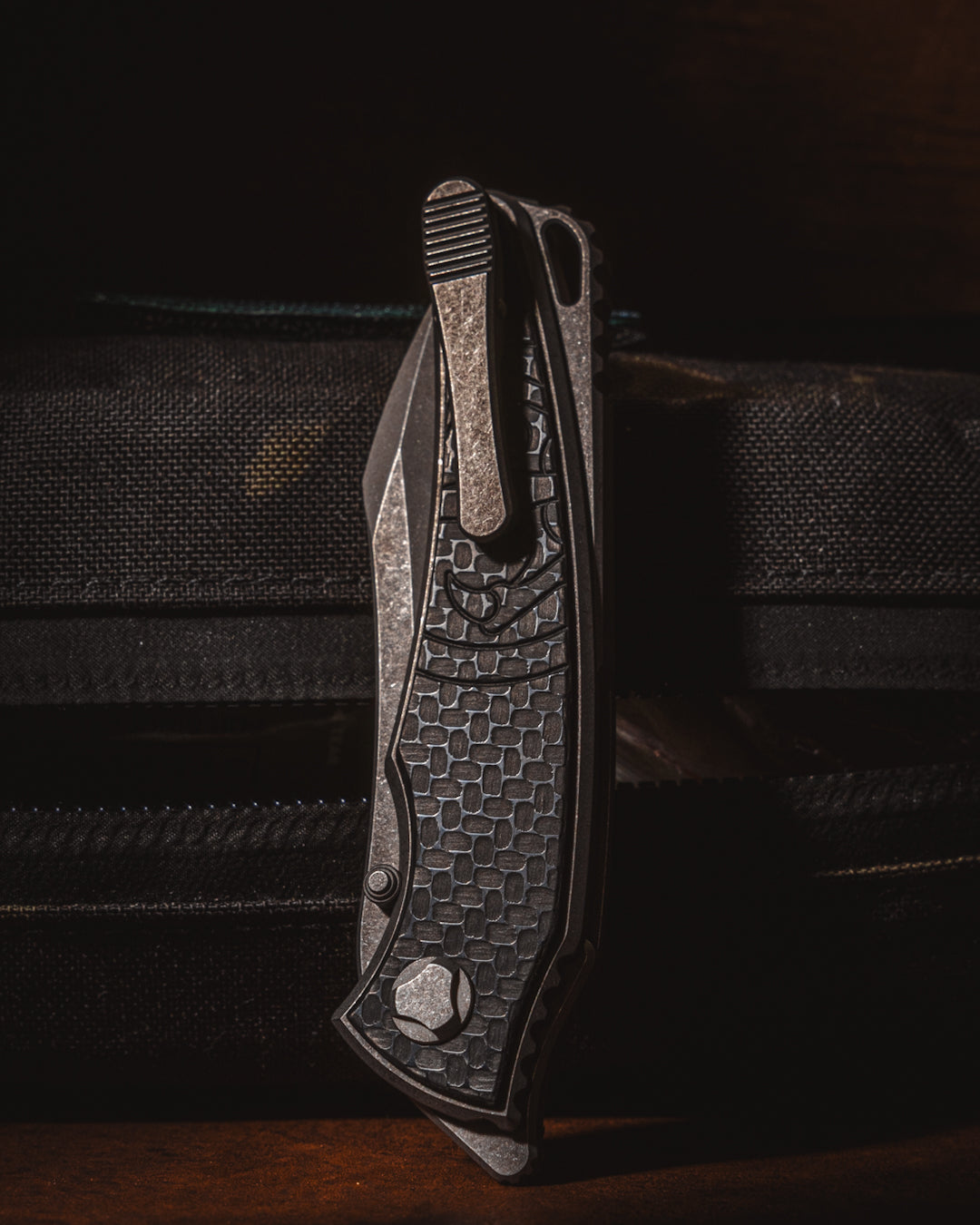 Hawk Knives Talon - Carbon Fiber Handle Inlay - Tumbled M390 Blade
