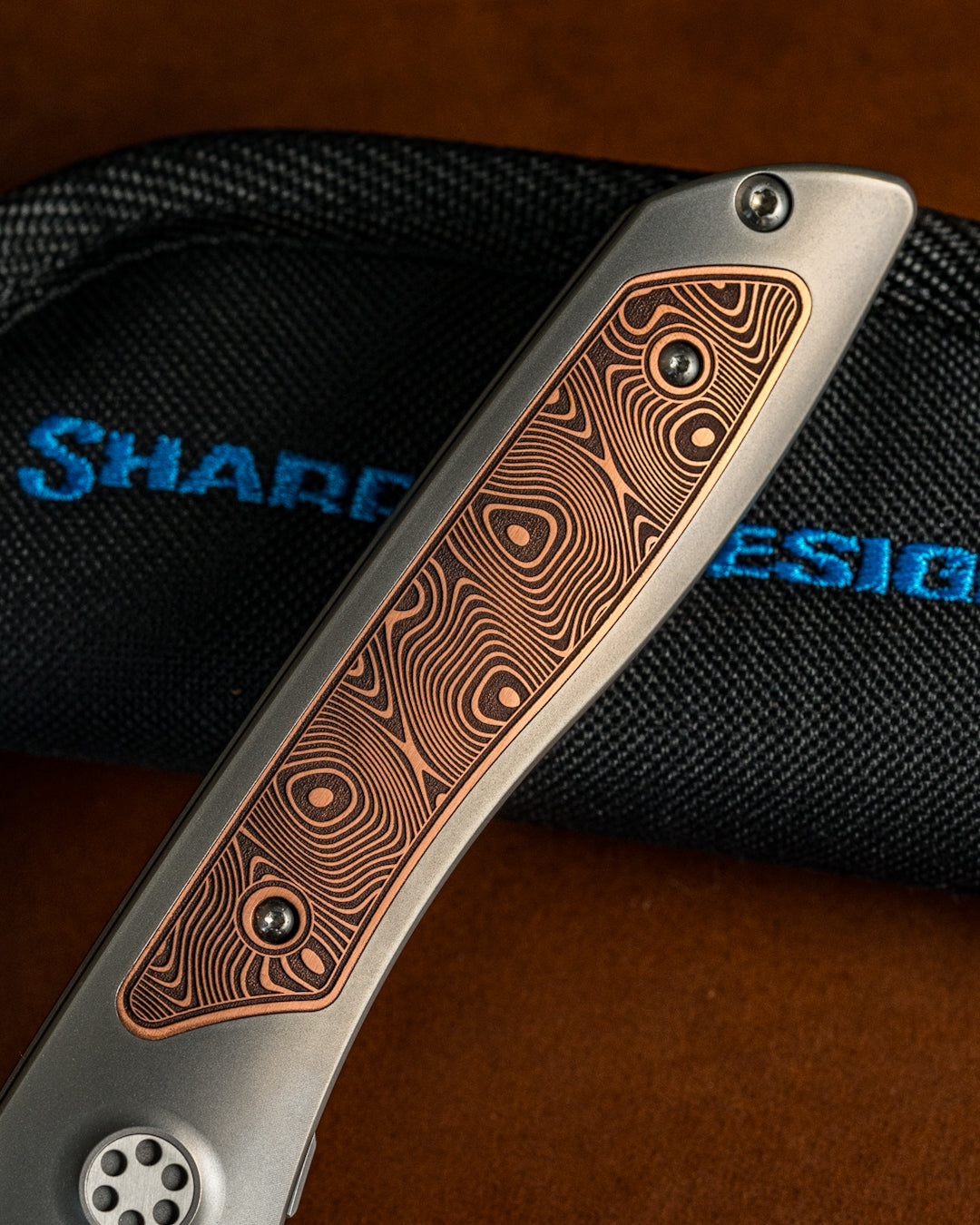 Sharp by Design T10 – Copper Inlay Handles #7 - Etched Blade
