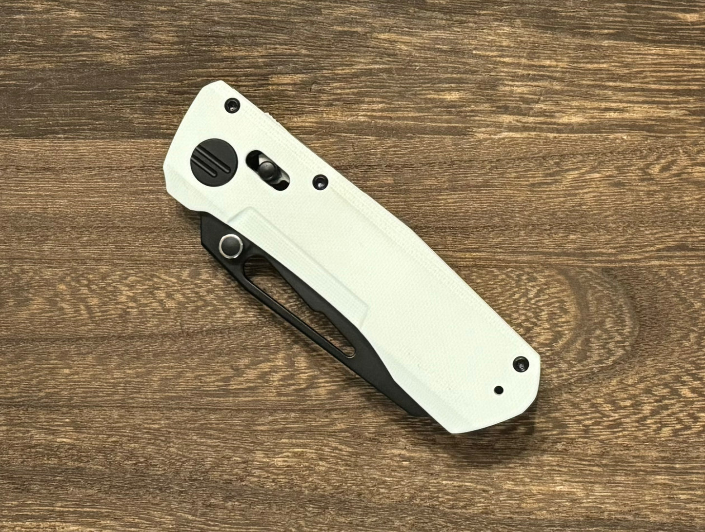 Winterblade-Winterblade Severn - White G10, Black PVD 14C28N Blade - Brand New-3-Urban Cutlery