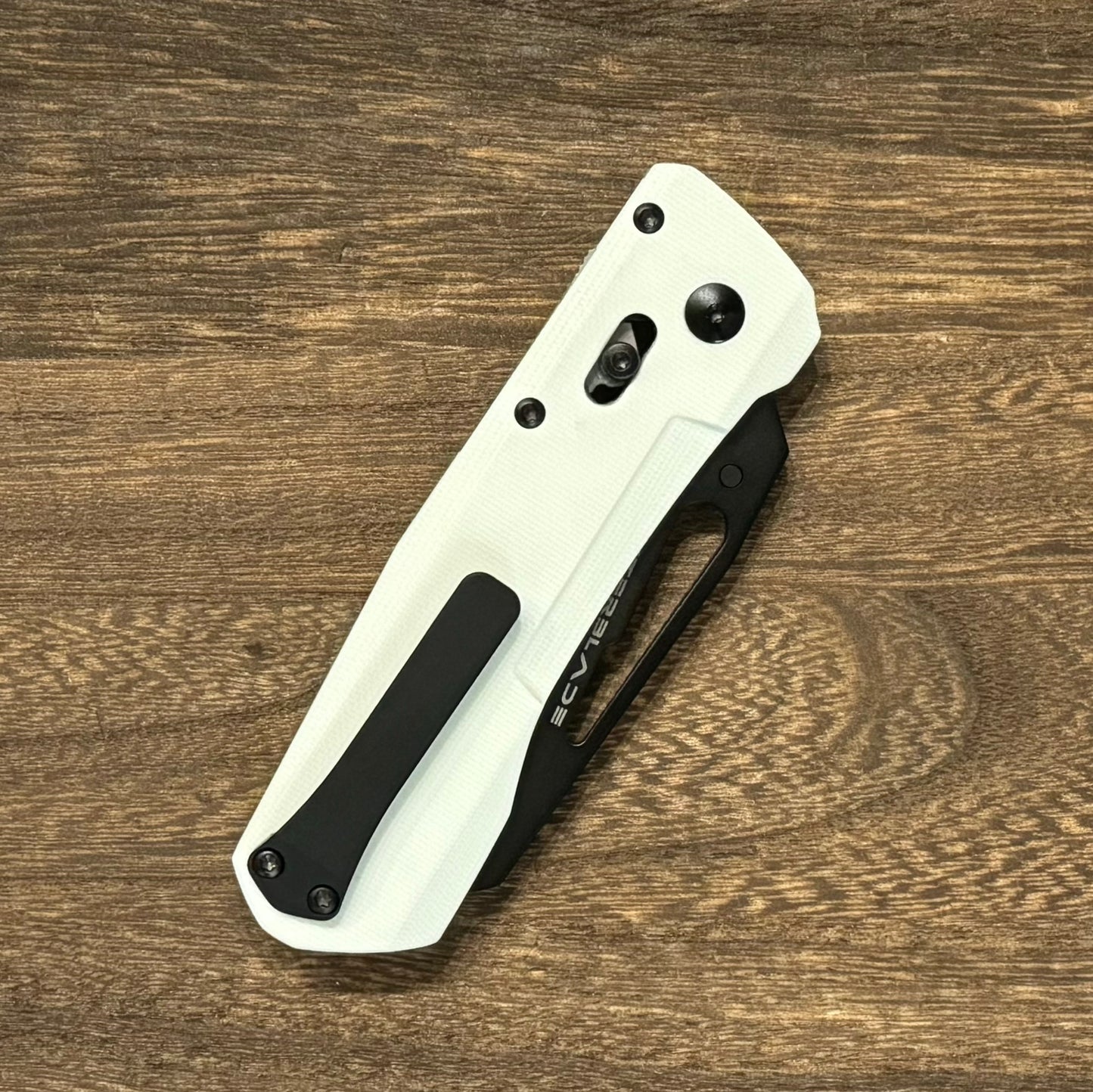 Winterblade-Winterblade Severn - White G10, Black PVD 14C28N Blade - Brand New-4-Urban Cutlery